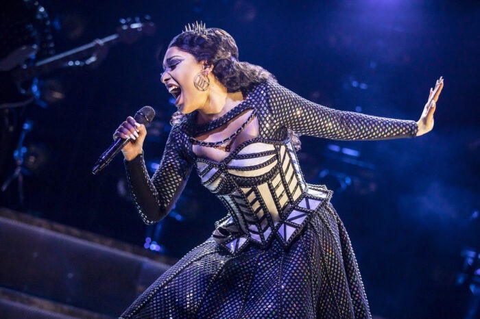 Review: SIX, Playhouse, Liverpool
