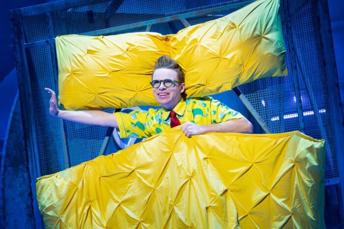 Pop Idol to star in The Spongebob Musical