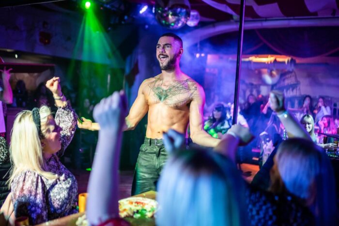 Sadiq Ali Company to stage Tell Me - a powerful new circus and dance show reimagining the HIV narrative